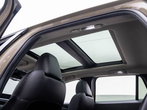 Used 2024 MAZDA CX-50 AWD 2.5 Turbo w/ Weather Package image 19