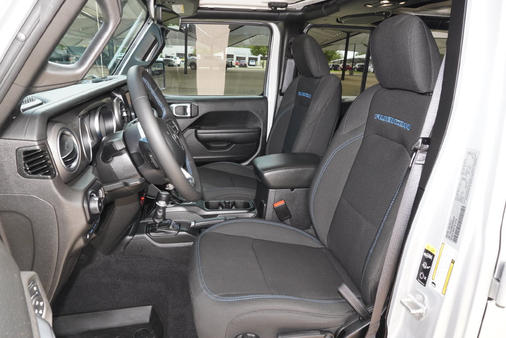 Used 2023 Jeep Wrangler Unlimited Rubicon 4xe AWD/4WD image 24