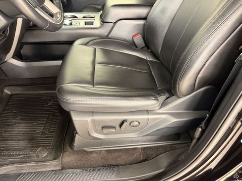Used 2021 Ford Expedition XLT RWD image 14