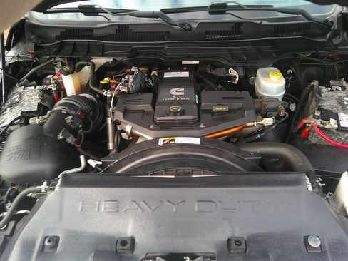 Used 2018 RAM 3500 Laramie image 53