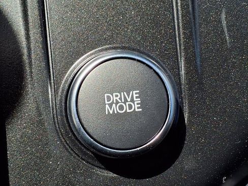 New 2026 Ford Explorer Active image 27