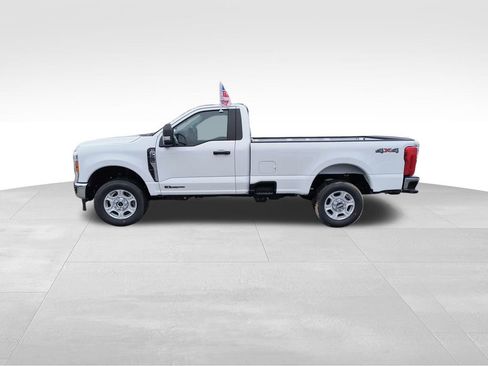 New 2025 Ford F250 XLT image 5