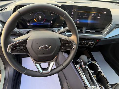 New 2026 Chevrolet Trax ACTIV w/ Driver Confidence Package image 15