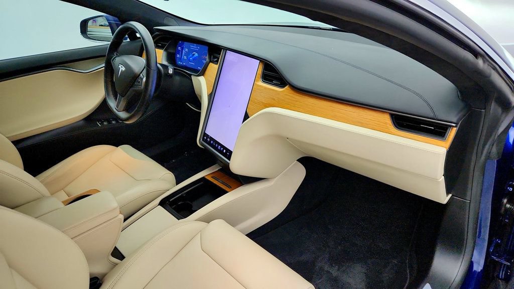 Used 2020 Tesla Model S Performance AWD/4WD image 31