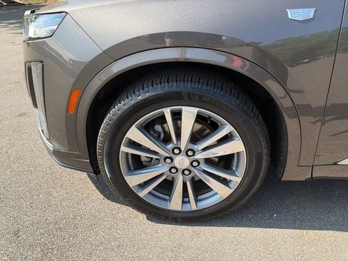 Used 2020 Cadillac XT6 Premium Luxury FWD image 25