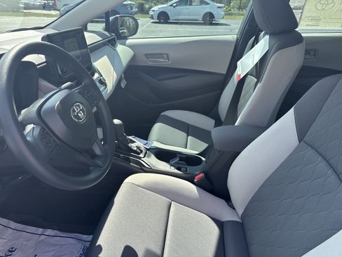 Used 2026 Toyota Corolla LE image 13