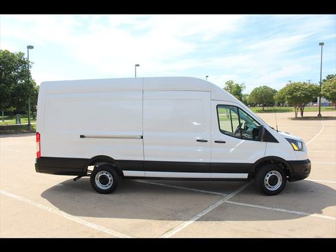 Used 2023 Ford Transit 250 148 High Roof Extended RWD image 5