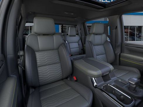 New 2026 Chevrolet Silverado 1500 ZR2 AWD/4WD image 16
