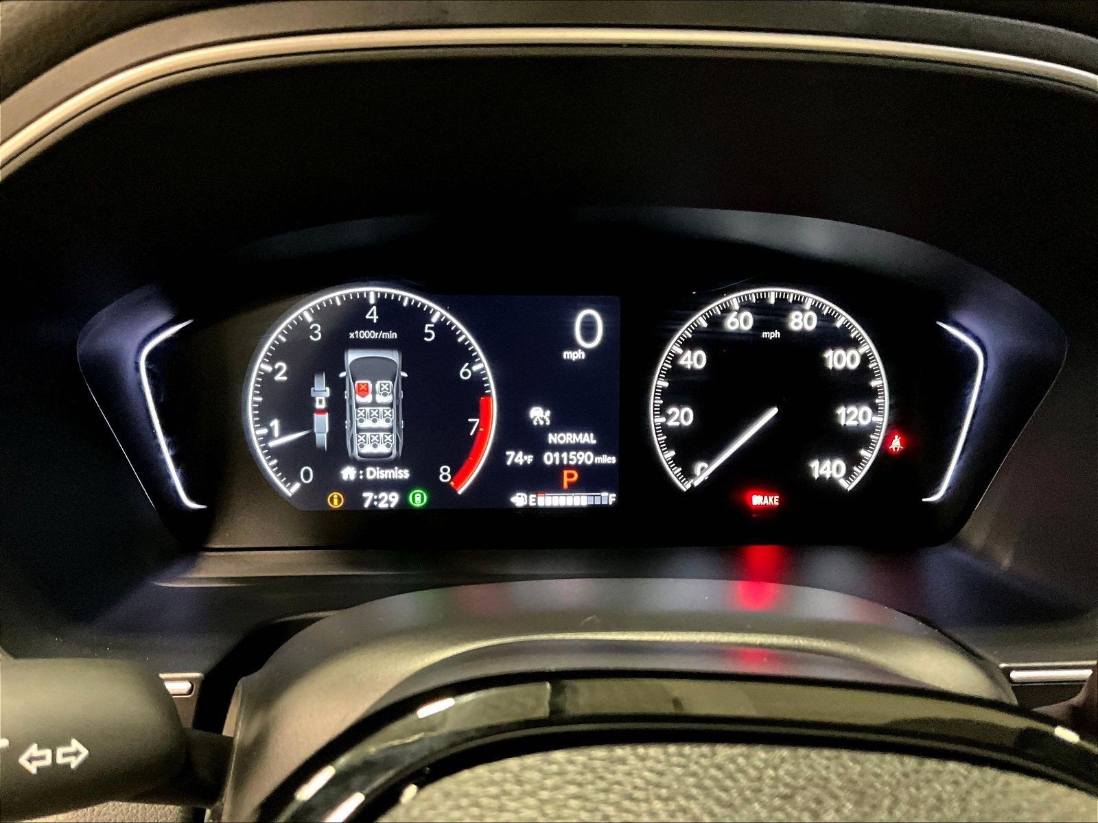 Used 2025 Honda Pilot Sport image 13