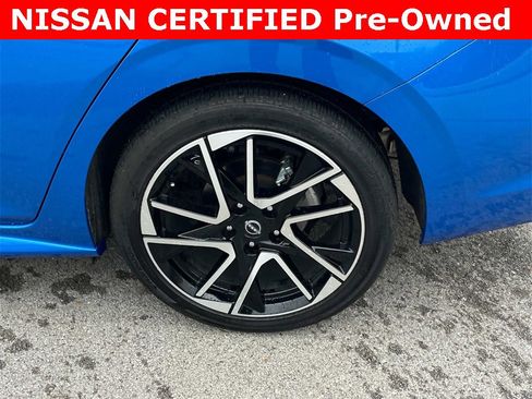 Used 2025 Nissan Sentra SR image 13