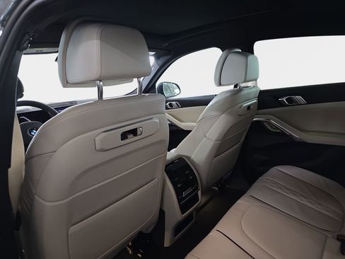 New 2026 BMW X6 xDrive40i image 11