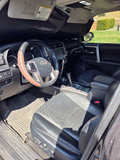 Used 2021 Toyota 4Runner Limited AWD/4WD image 5