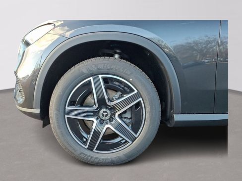 Used 2026 Mercedes-Benz GLC 300 4MATIC image 7