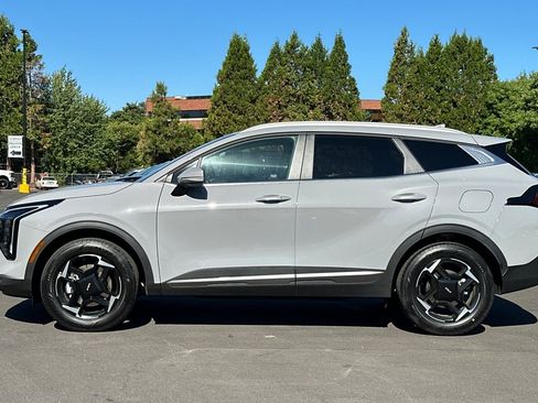 Used 2026 Kia Sportage EX AWD/4WD image 7