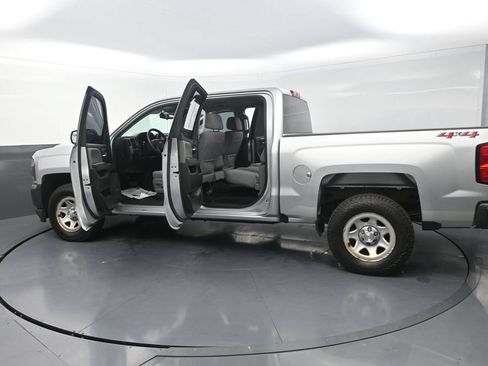 Used 2018 Chevrolet Silverado 1500 W/T w/ WT Fleet Convenience Package AWD/4WD image 33
