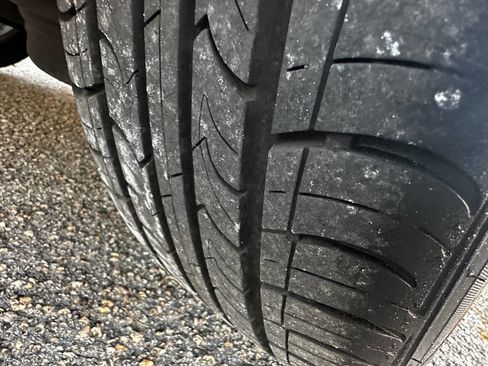 Used 2012 Lincoln MKZ image 17