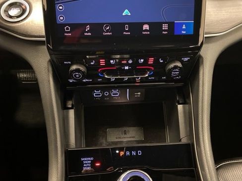 Used 2024 Jeep Grand Cherokee L Limited w/ Luxury Tech Group II image 17