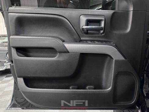 Used 2017 Chevrolet Silverado 1500 LT w/ All Star Edition AWD/4WD image 31