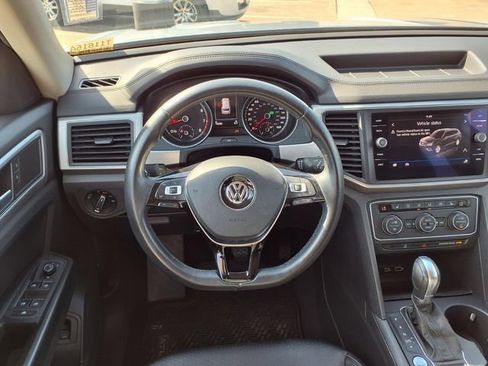 Used 2018 Volkswagen Atlas SE FWD image 14