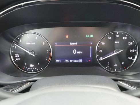 Used 2023 Buick Envision Preferred image 12