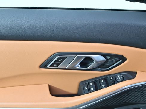 Used 2022 BMW 330i xDrive Sedan w/ Driving Assistance Package image 22