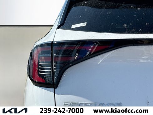 New 2026 Kia Sportage EX image 10