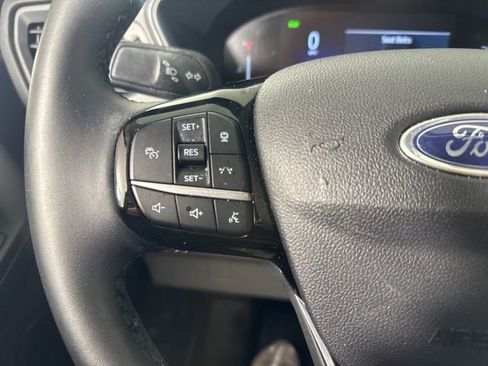 Used 2023 Ford Escape Active w/ Tech Pack #1 AWD/4WD image 10