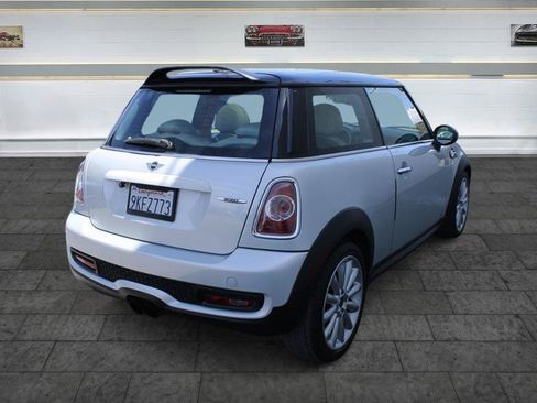 Used 2011 MINI Cooper John Cooper Works FWD image 24