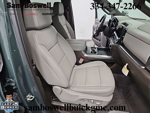 Used 2025 Chevrolet Silverado 2500 LTZ w/ LTZ Convenience Package AWD/4WD image 39
