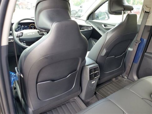 New 2025 Kia Niro Wind w/ Wind Preserve Package image 11