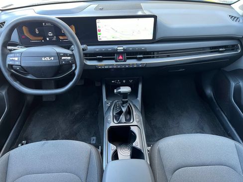 Used 2025 Kia K4 FWD image 38