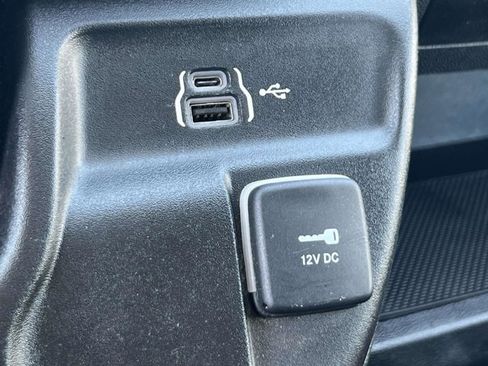 Used 2023 RAM ProMaster 2500 FWD image 31