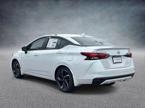 New 2025 Nissan Versa SR w/ Trunk Package FWD image 4