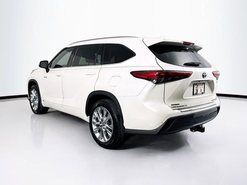 Used 2020 Toyota Highlander Limited image 7