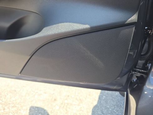 Used 2023 Tesla Model 3 Standard Range RWD image 17