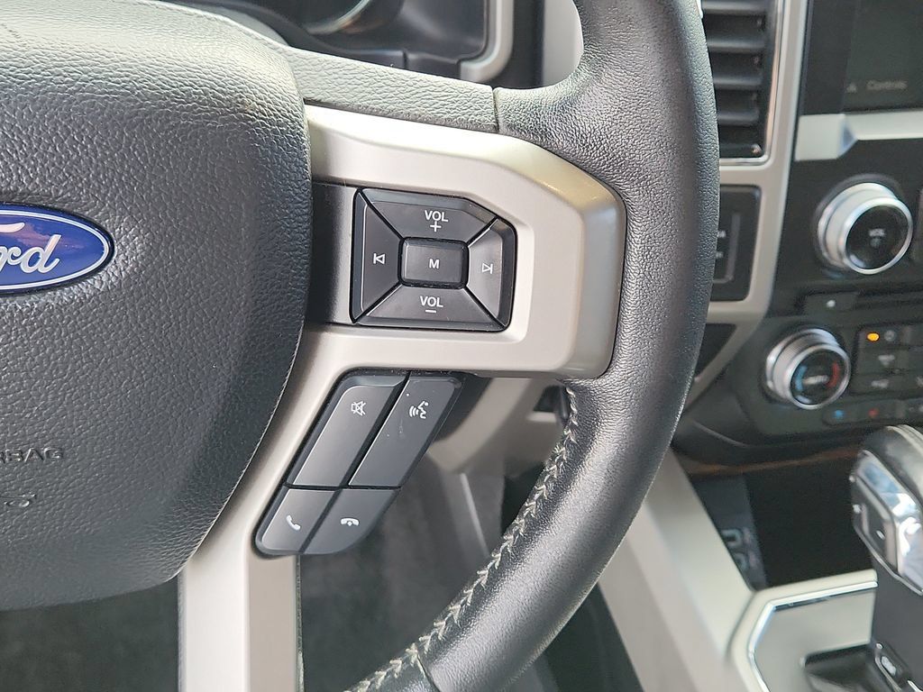 Used 2018 Ford F150 Lariat w/ Equipment Group 502A Luxury AWD/4WD image 16