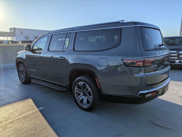 Certified 2024 Jeep Wagoneer L Series II w/ Flexible Seating Group AWD/4WD image 5