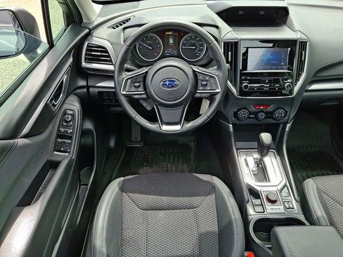 Used 2020 Subaru Forester Premium AWD/4WD image 11