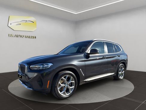 Used 2023 BMW X3 xDrive30i w/ Convenience Package image 3