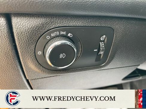 Used 2017 Chevrolet Cruze Premier w/ RS Package FWD image 18