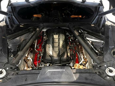 Used 2020 Chevrolet Corvette Stingray Premium Cpe w/ 3LT Preferred Equipment Group RWD image 9