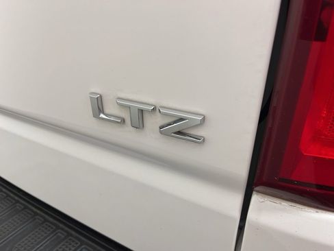 Used 2022 Chevrolet Silverado 1500 LTZ w/ Safety Package II image 3
