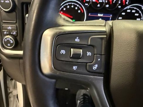 Used 2021 Chevrolet Silverado 1500 LT RWD image 19
