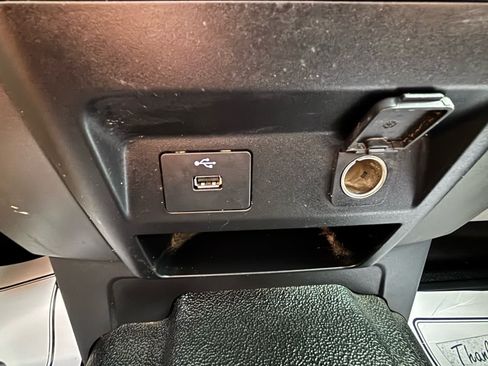 Used 2022 Ford F250 XL w/ Power Equipment Group AWD/4WD image 32