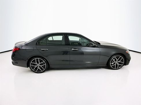 Used 2023 Mercedes-Benz C 300 Sedan image 9