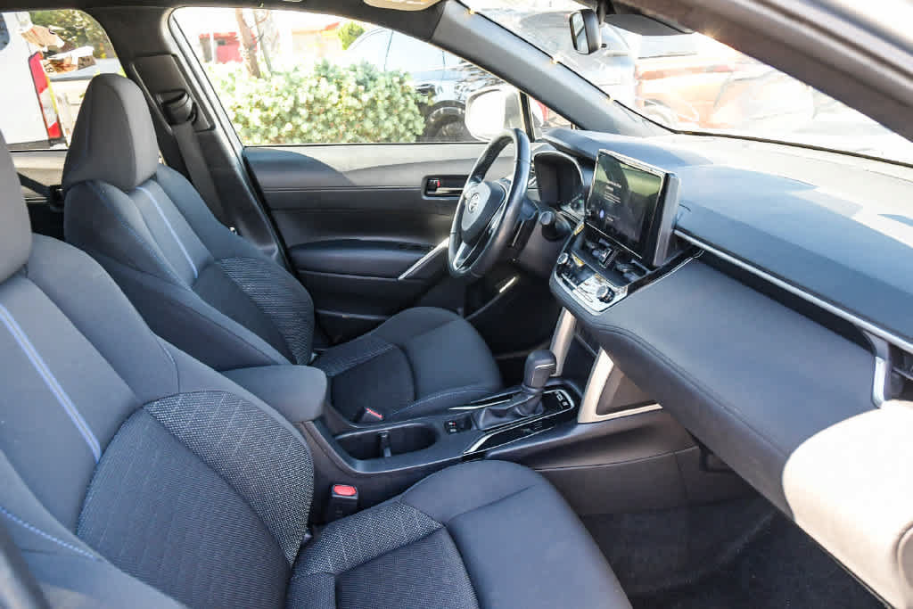 Used 2023 Toyota Corolla Cross AWD Hybrid image 15