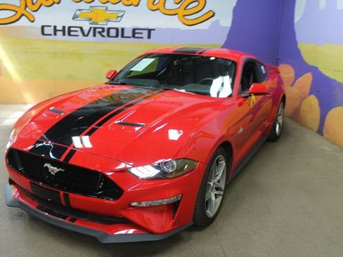 Used 2018 Ford Mustang GT w/ GT Performance Package RWD image 4