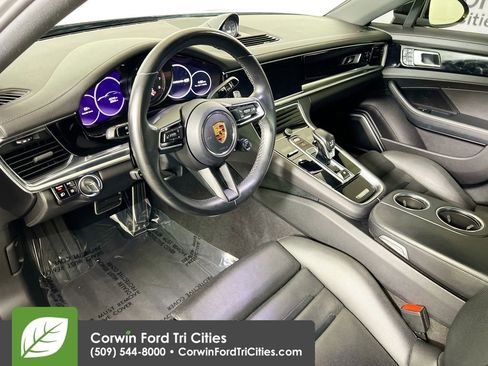 Used 2021 Porsche Panamera 4S w/ Premium Package image 3