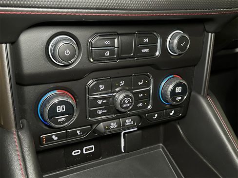 Used 2023 Chevrolet Tahoe RST w/ RST Performance Edition image 28