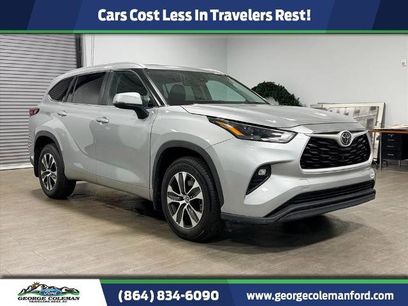 Used 2023 Toyota Highlander XLE